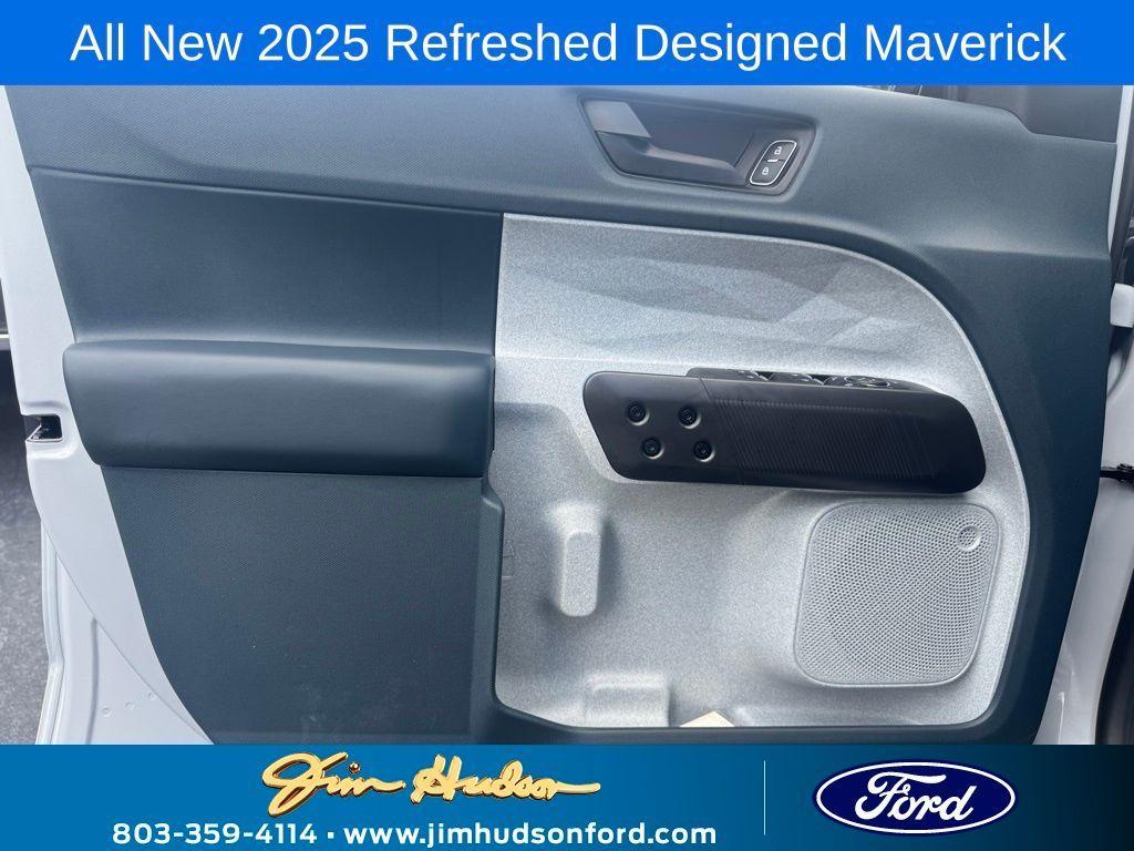 new 2025 Ford Maverick car, priced at $33,240