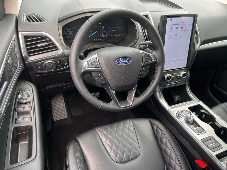 new 2024 Ford Edge car, priced at $41,415