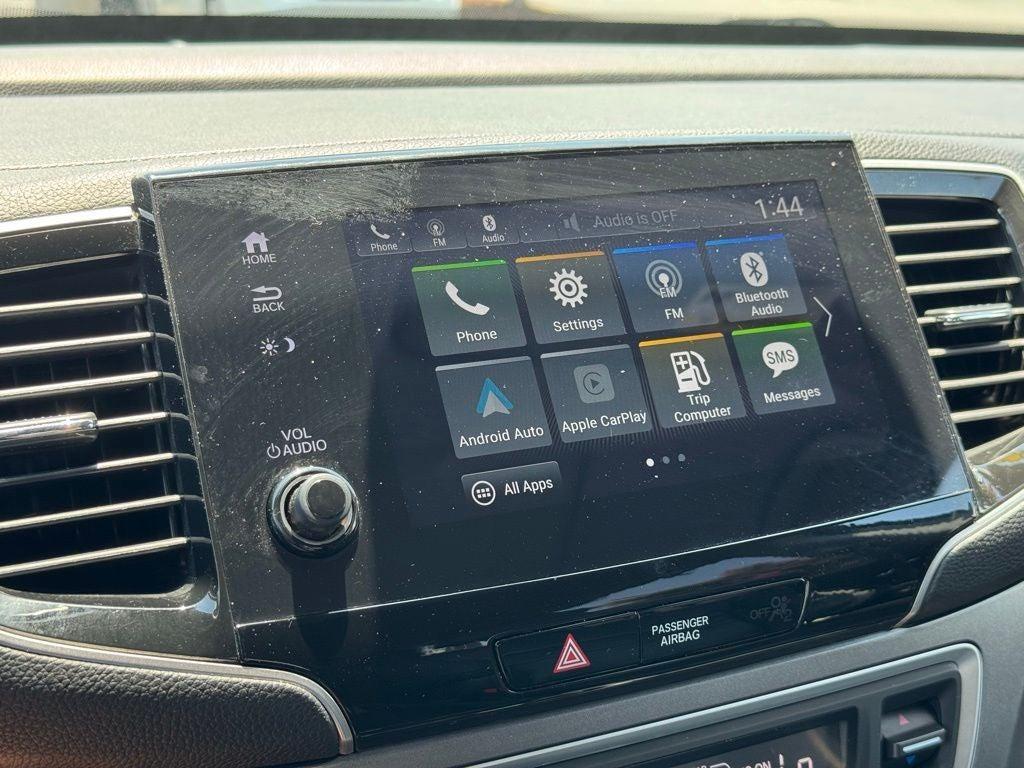 used 2021 Honda Pilot car, priced at $25,999