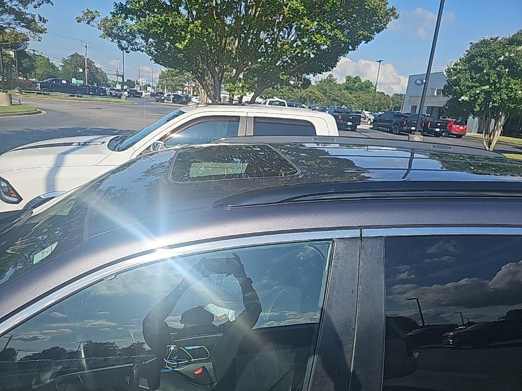 used 2021 Honda Pilot car, priced at $26,999