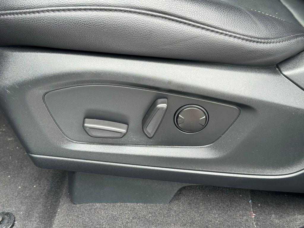 used 2023 Ford Explorer car, priced at $34,999