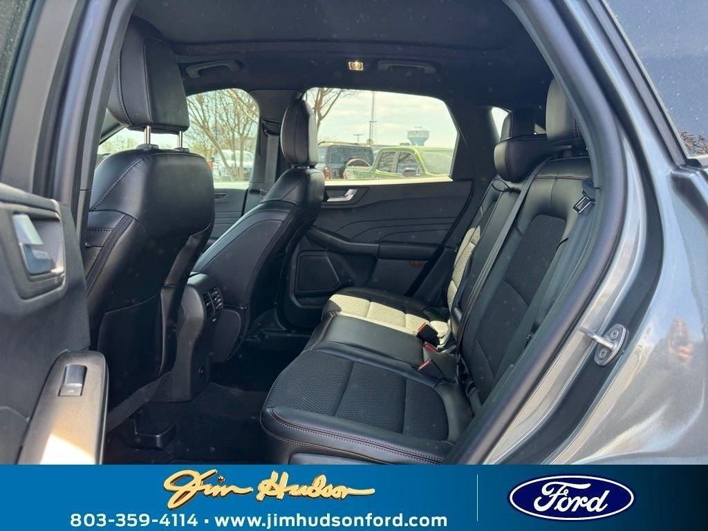 new 2025 Ford Escape car, priced at $29,010
