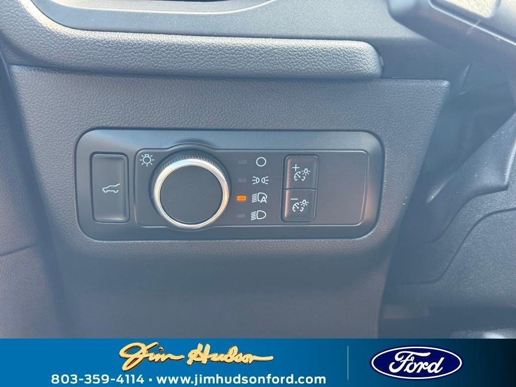 new 2025 Ford Escape car, priced at $29,010