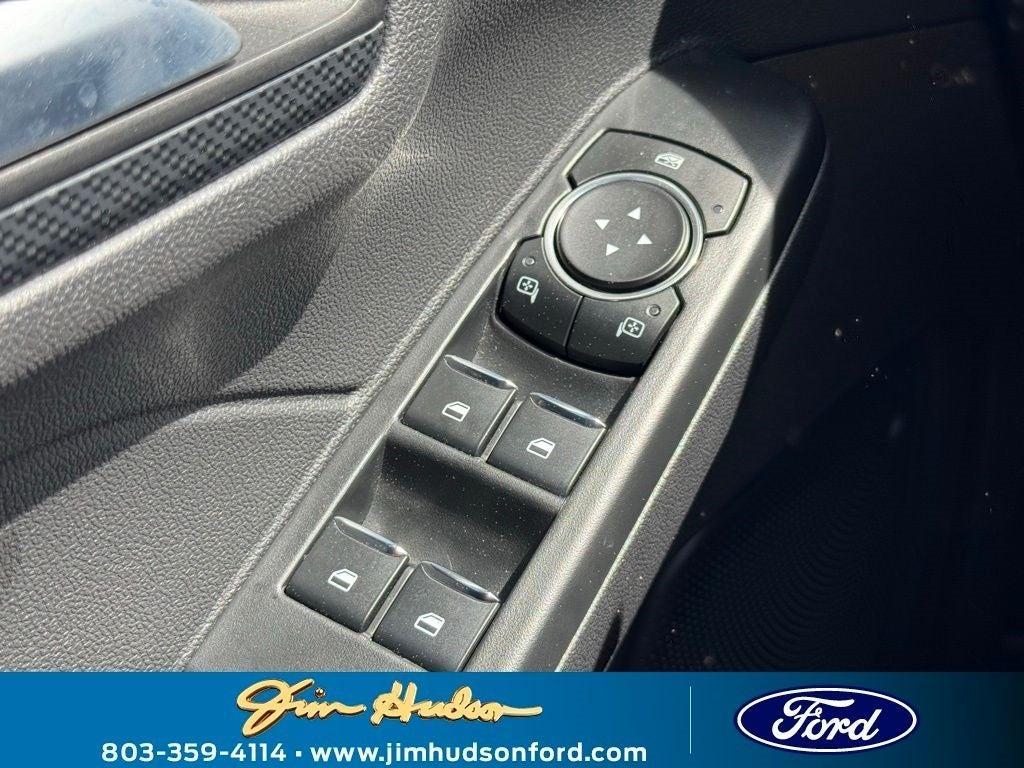 new 2025 Ford Escape car, priced at $30,225