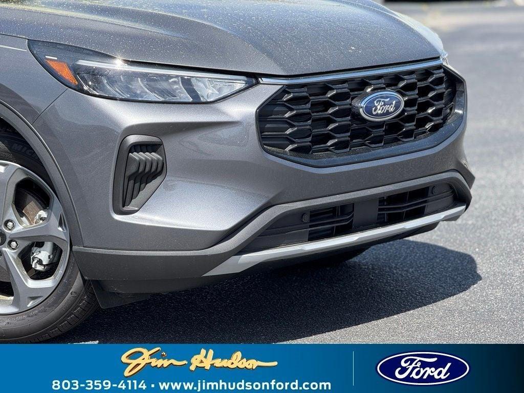 new 2025 Ford Escape car, priced at $30,225