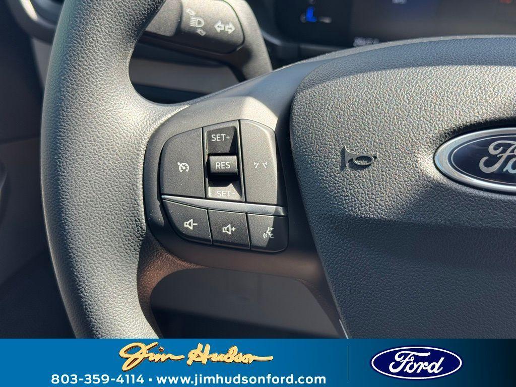 new 2025 Ford Escape car, priced at $29,190