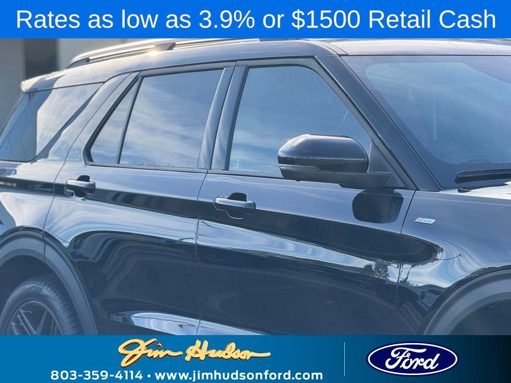 new 2025 Ford Explorer car, priced at $48,645