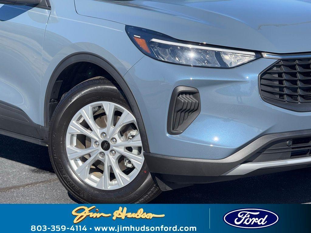 new 2025 Ford Escape car, priced at $27,102