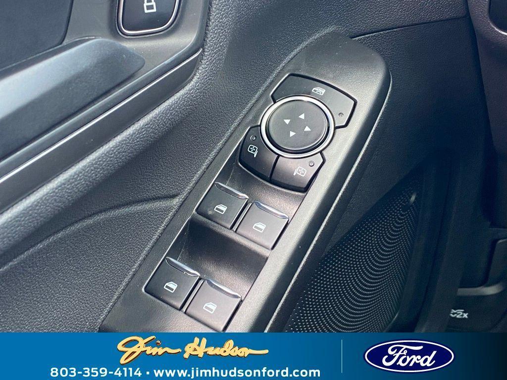 new 2025 Ford Escape car, priced at $27,759