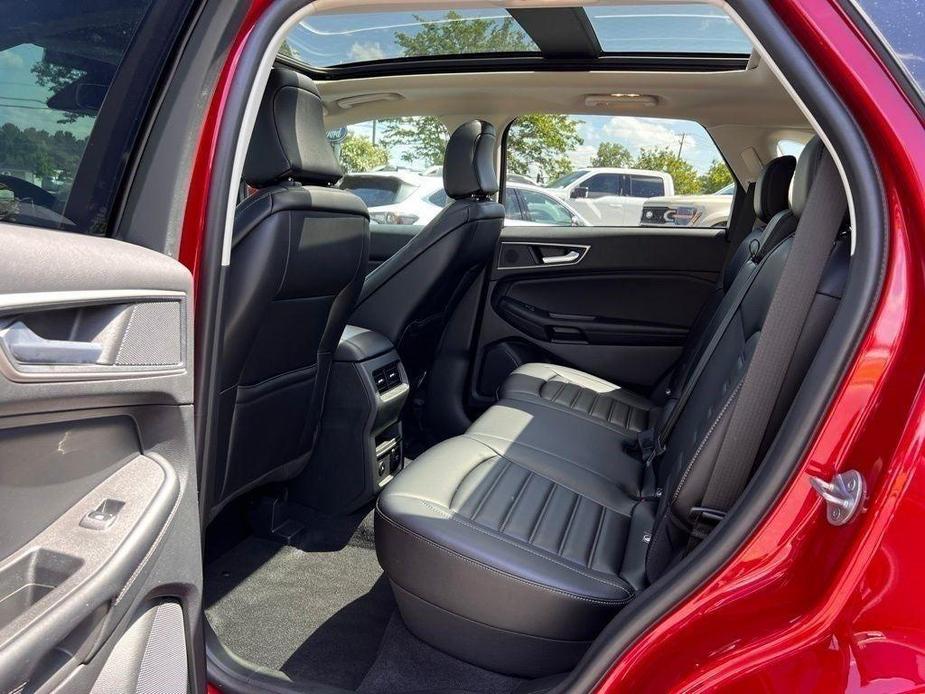 new 2024 Ford Edge car, priced at $37,251