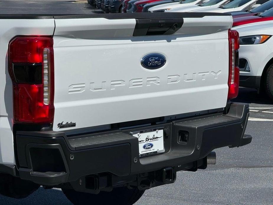 new 2024 Ford F-350 car, priced at $53,690