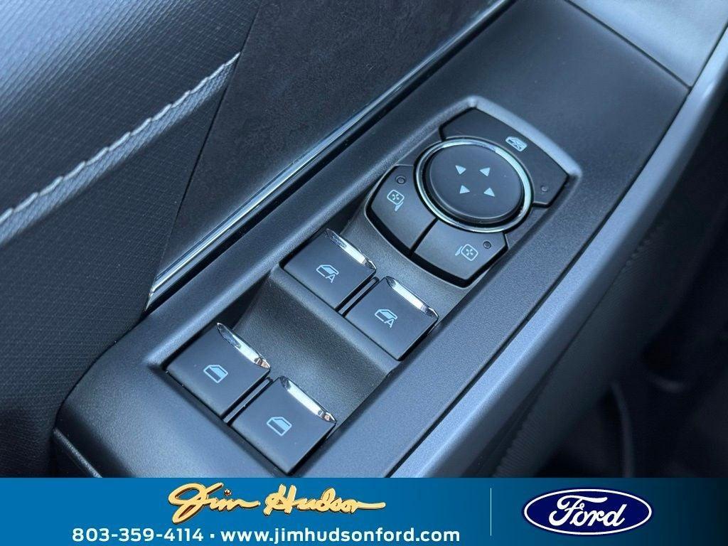 new 2025 Ford F-150 car, priced at $59,640
