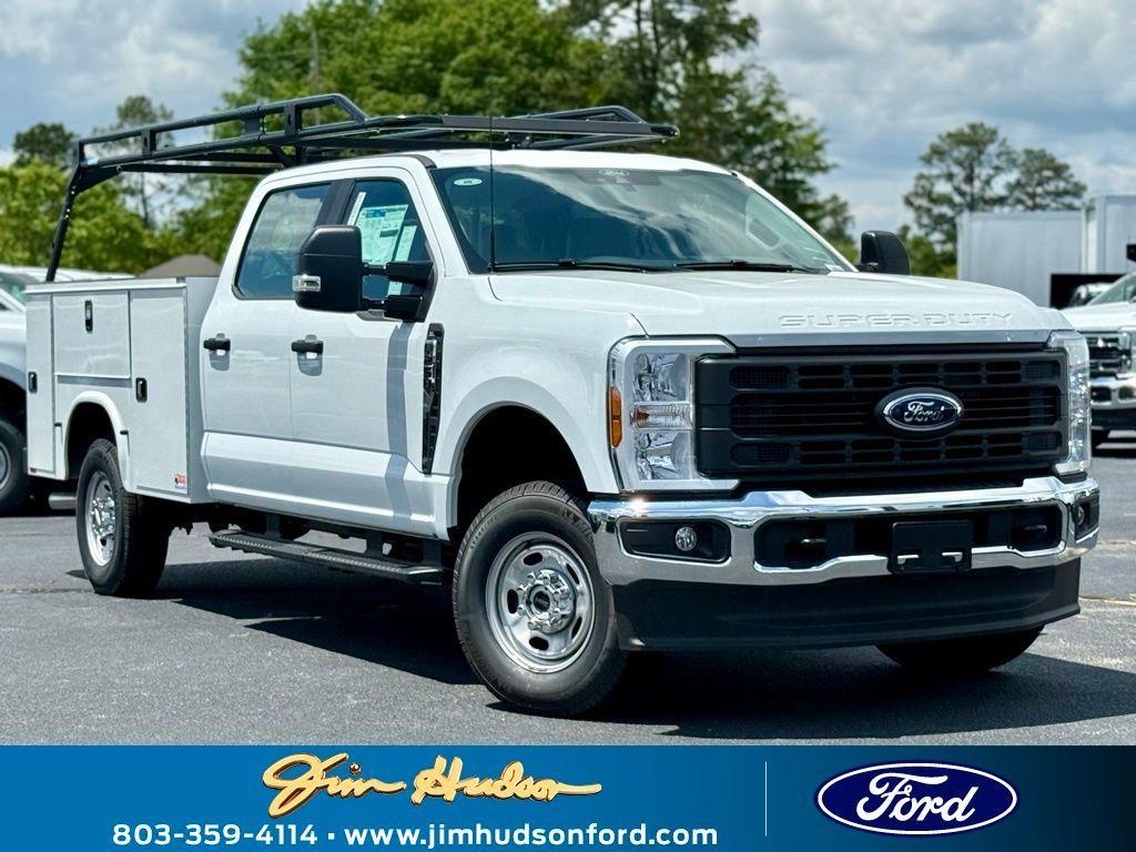 new 2025 Ford F-250 car, priced at $72,530