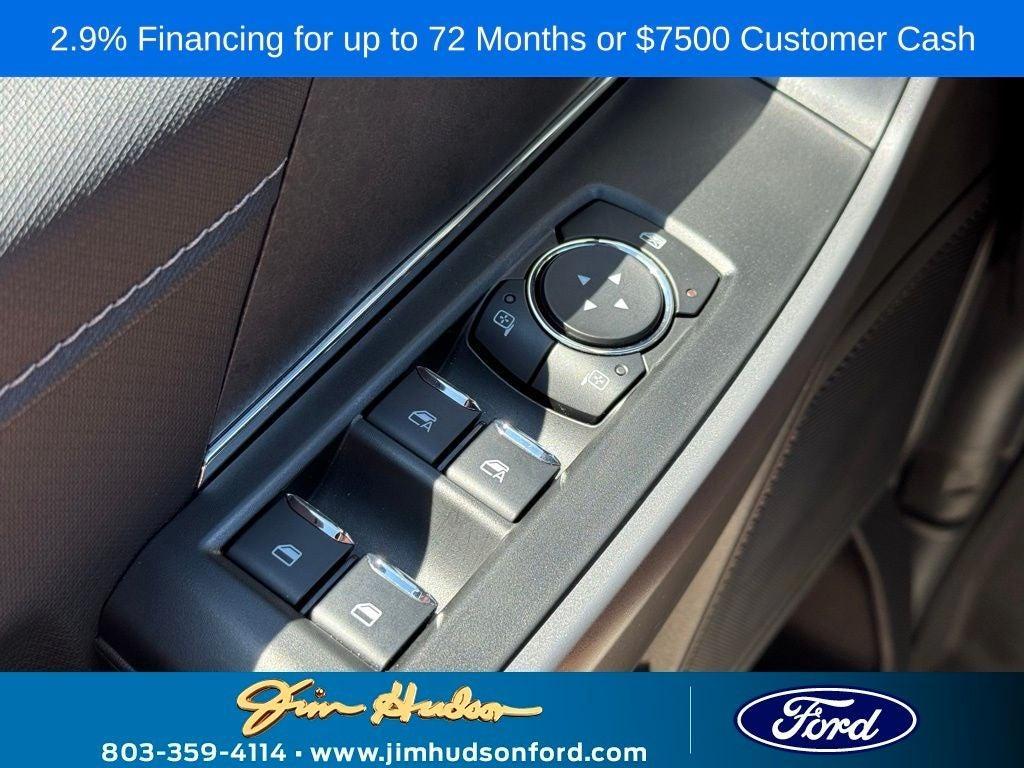 new 2025 Ford F-150 car, priced at $58,305
