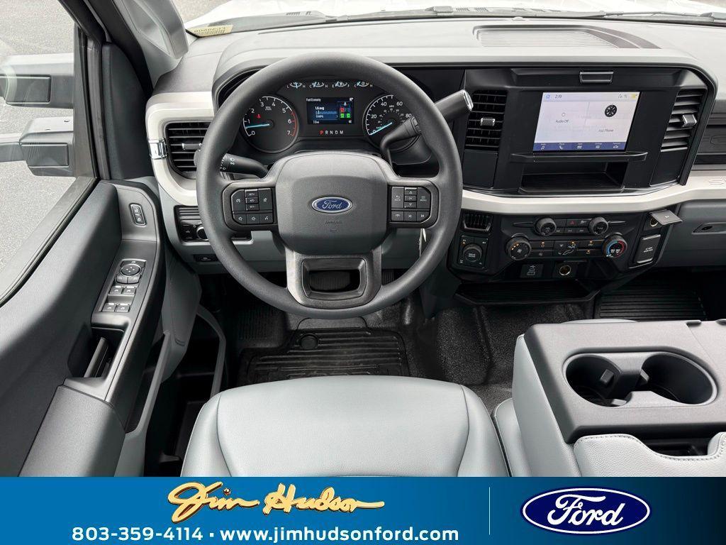 new 2025 Ford F-250 car, priced at $56,455