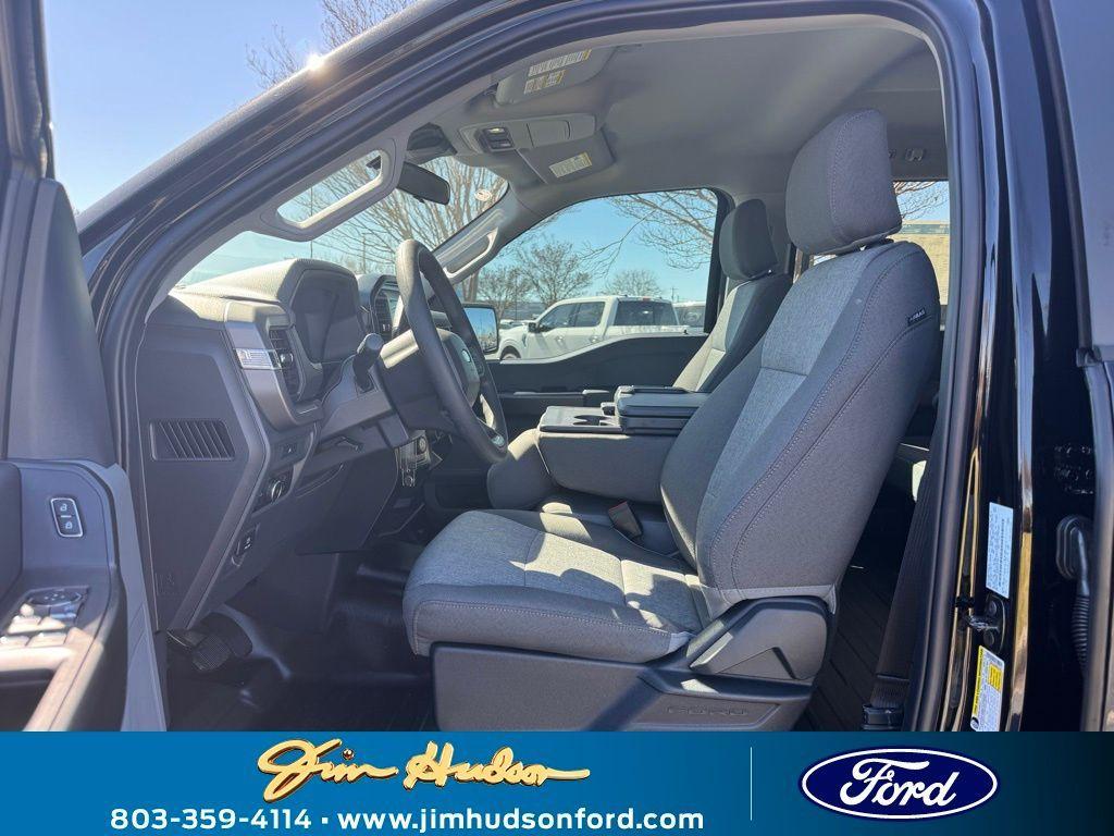 new 2025 Ford F-150 car, priced at $49,237