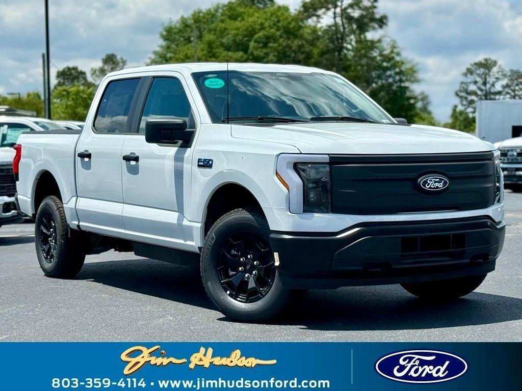 new 2025 Ford F-150 Lightning car, priced at $52,406