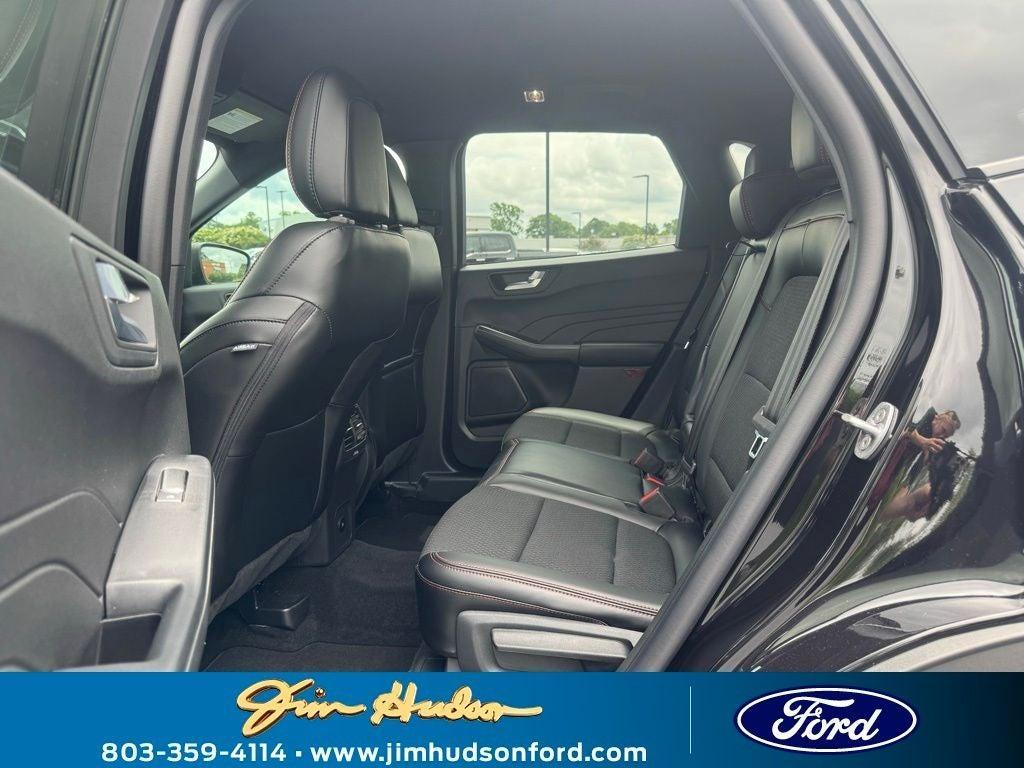 new 2025 Ford Escape car, priced at $29,125