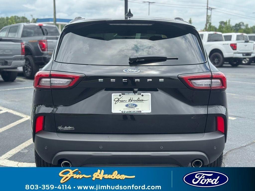 new 2025 Ford Escape car, priced at $29,125