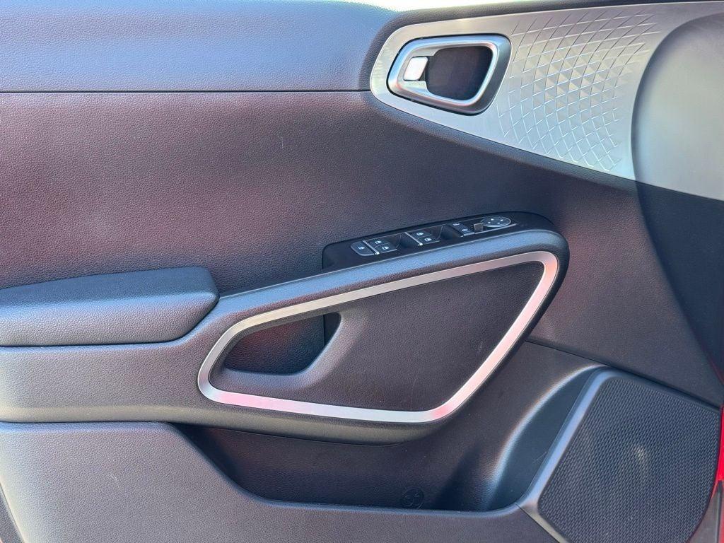 used 2023 Kia Soul car, priced at $18,742