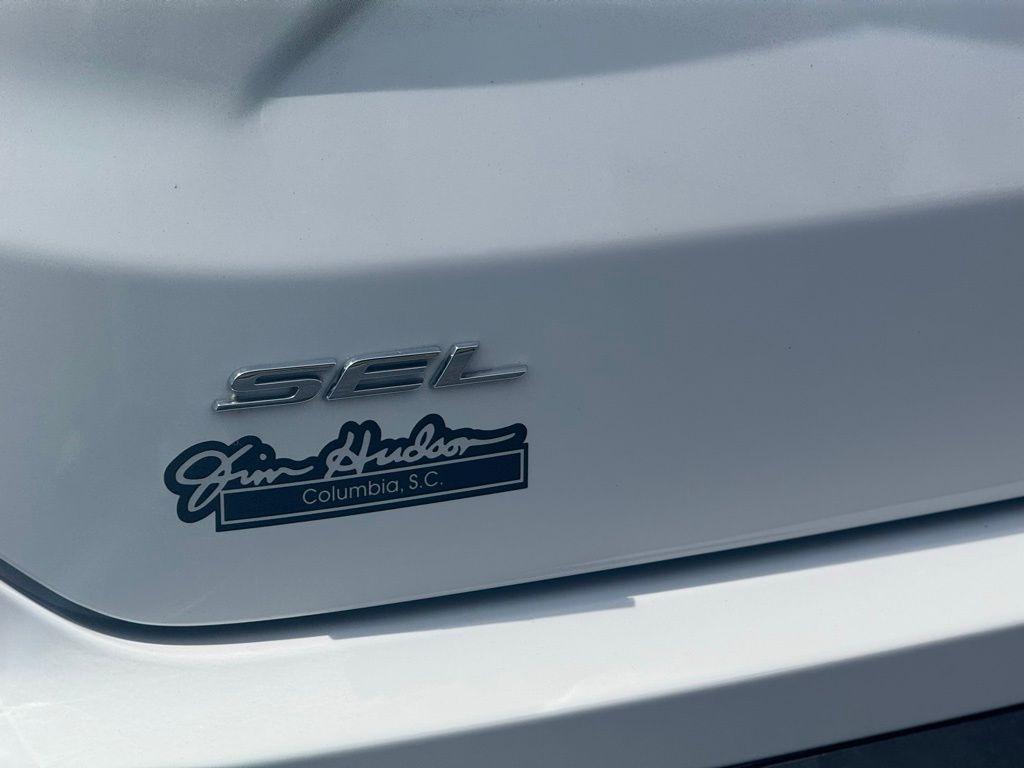 used 2022 Ford Edge car, priced at $29,628