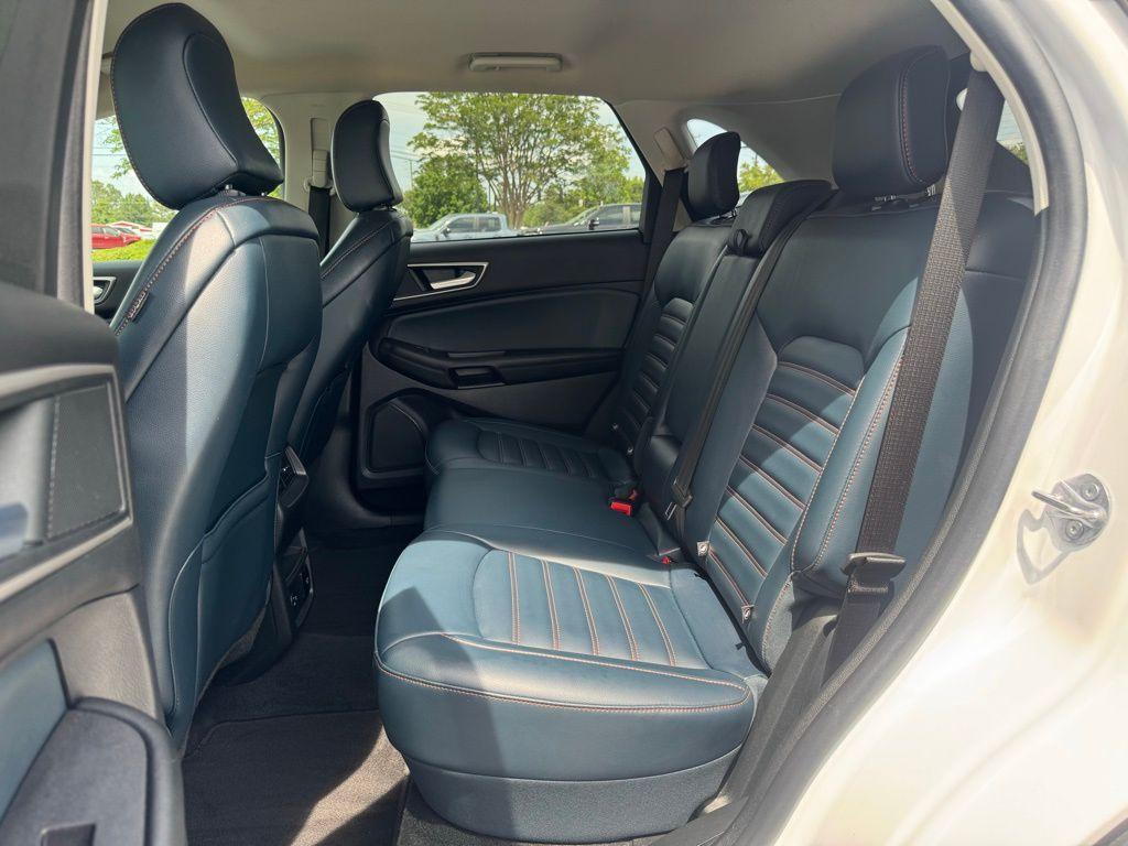 used 2022 Ford Edge car, priced at $29,628