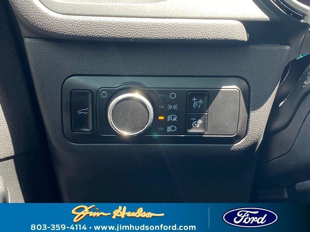 new 2025 Ford Escape car, priced at $26,721