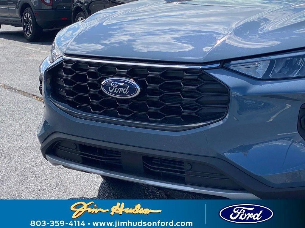 new 2025 Ford Escape car, priced at $26,721