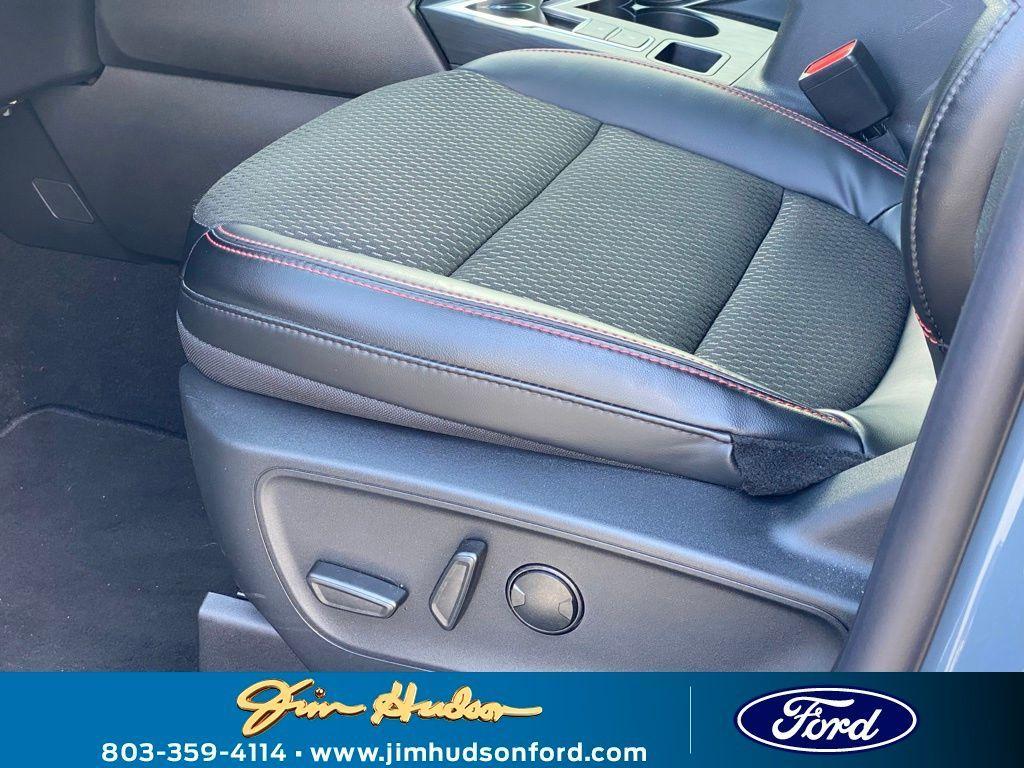 new 2025 Ford Escape car, priced at $30,008