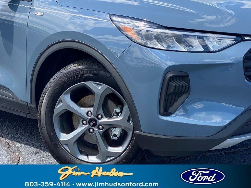 new 2025 Ford Escape car, priced at $26,721