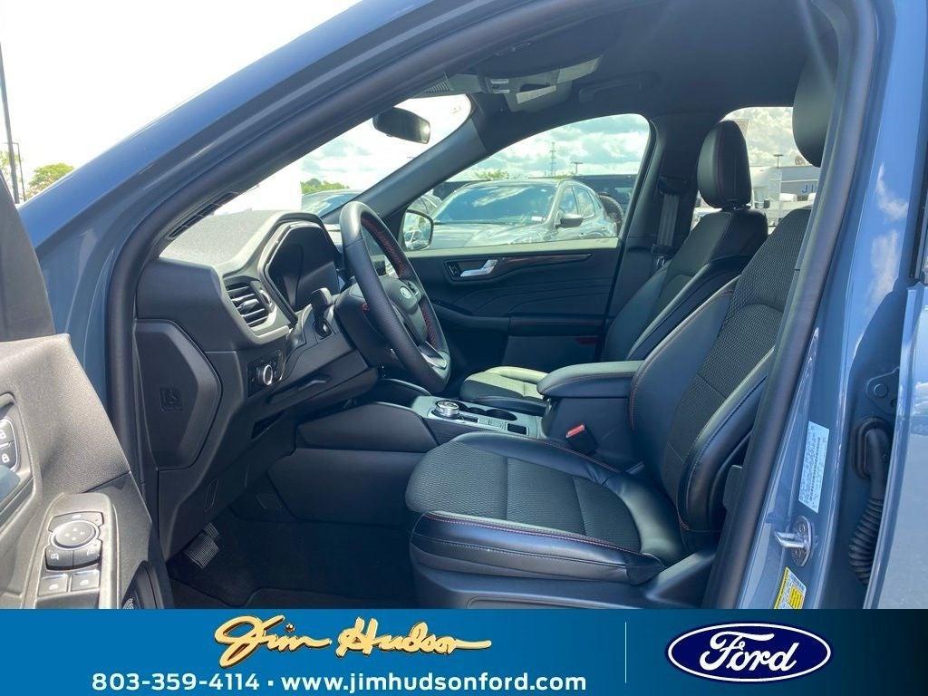 new 2025 Ford Escape car, priced at $26,721