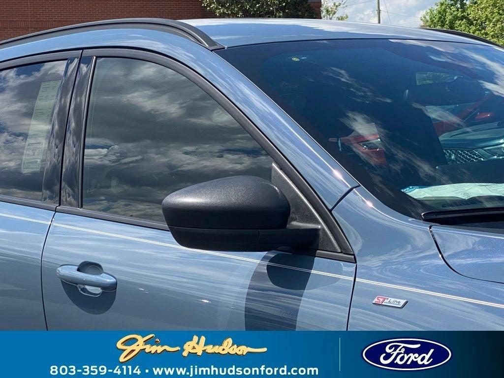 new 2025 Ford Escape car, priced at $26,721