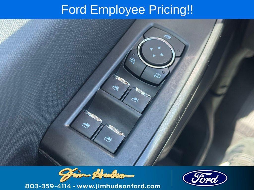 new 2025 Ford F-150 car, priced at $52,380