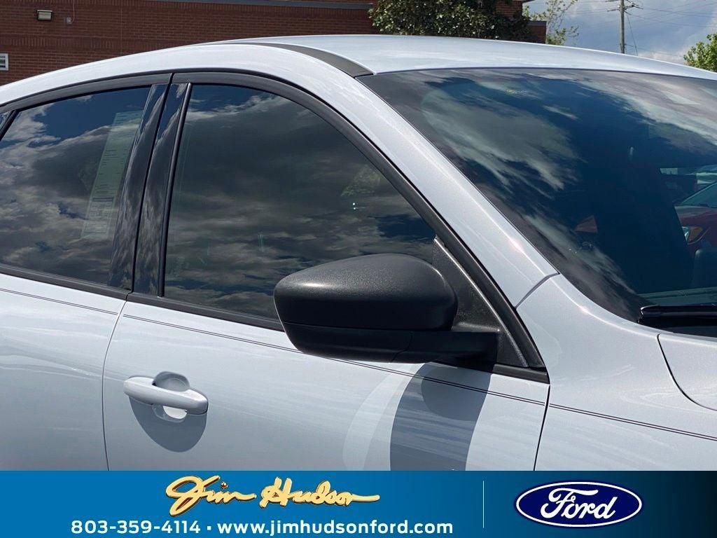 new 2025 Ford Escape car, priced at $25,025