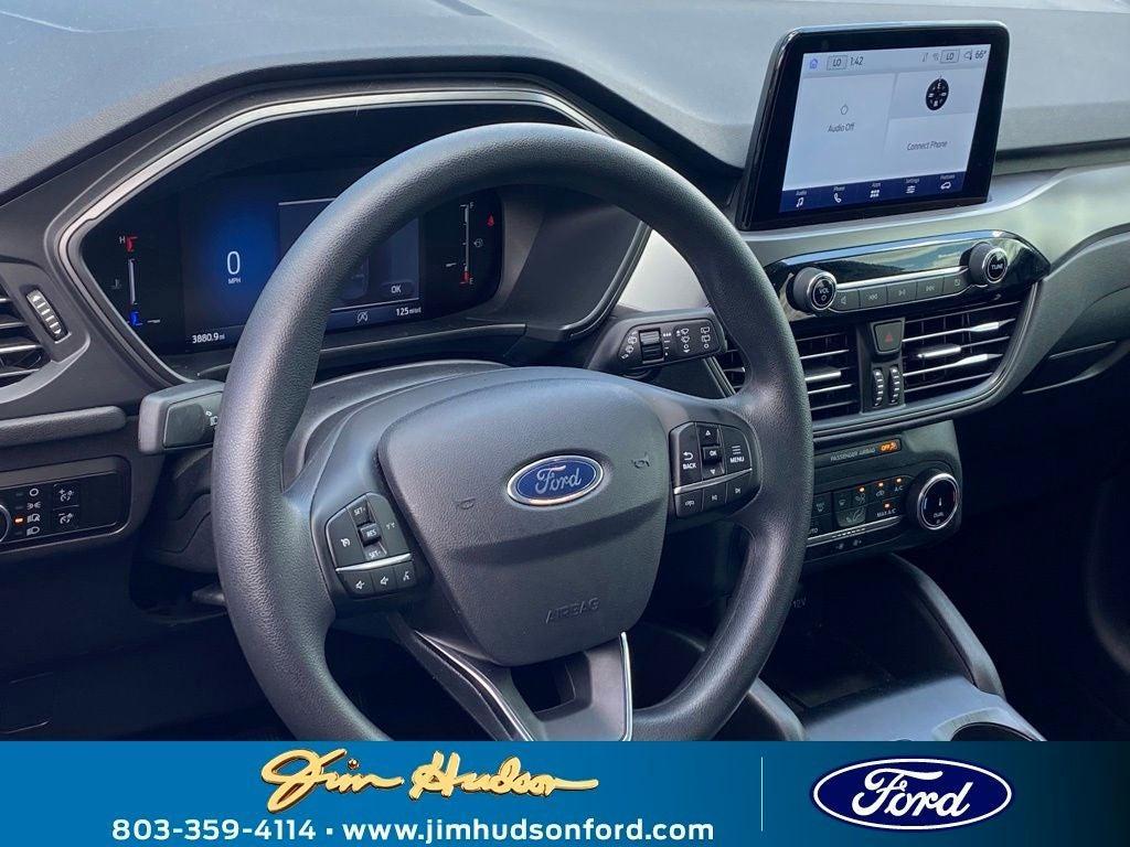 new 2025 Ford Escape car, priced at $25,025