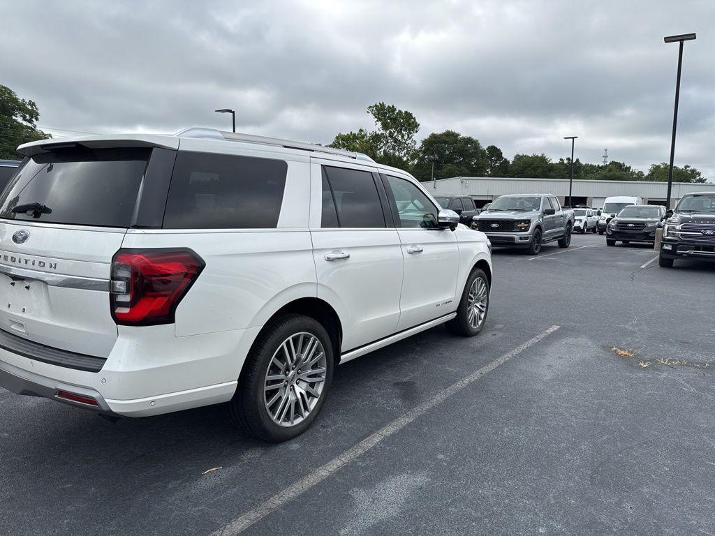 used 2022 Ford Expedition car, priced at $53,589