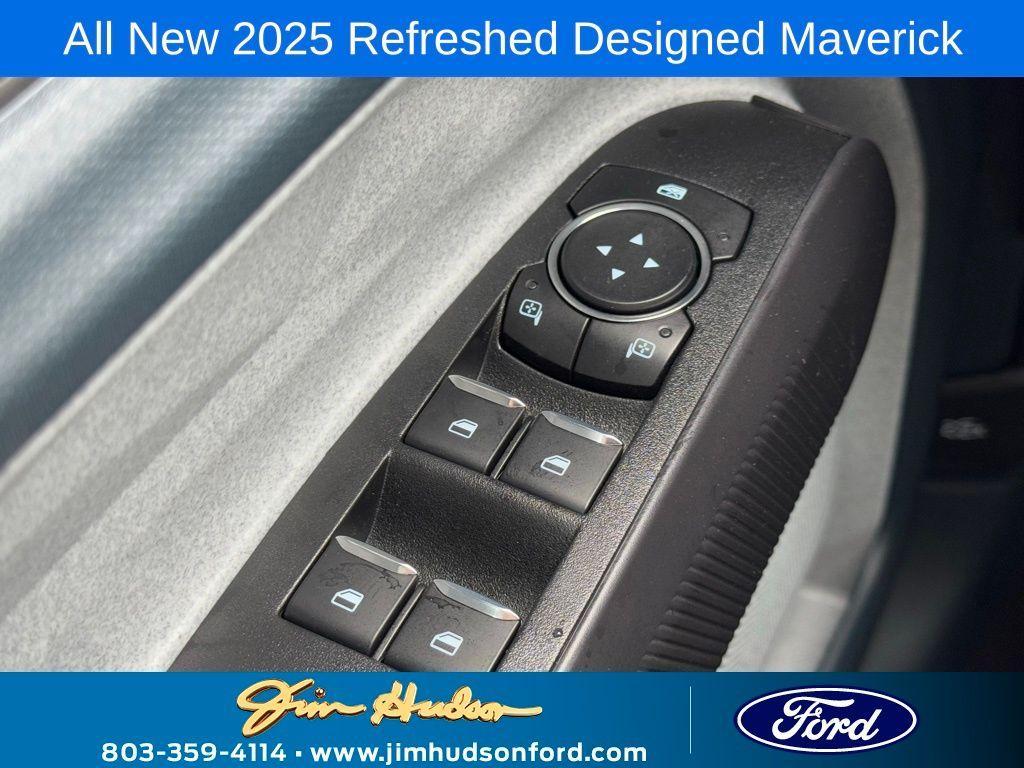 new 2025 Ford Maverick car, priced at $33,790