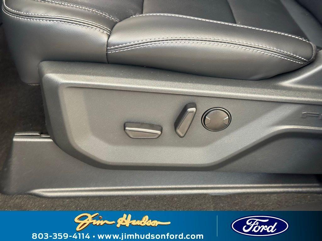 new 2025 Ford Expedition Max car, priced at $90,970