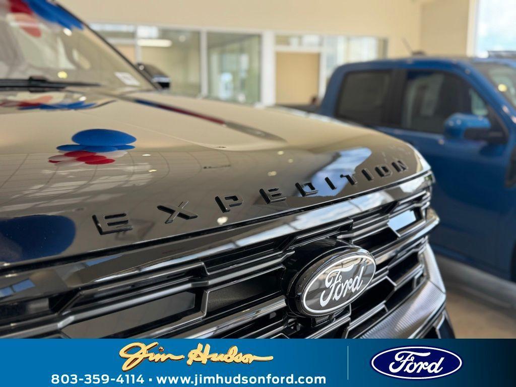 new 2025 Ford Expedition Max car, priced at $90,970