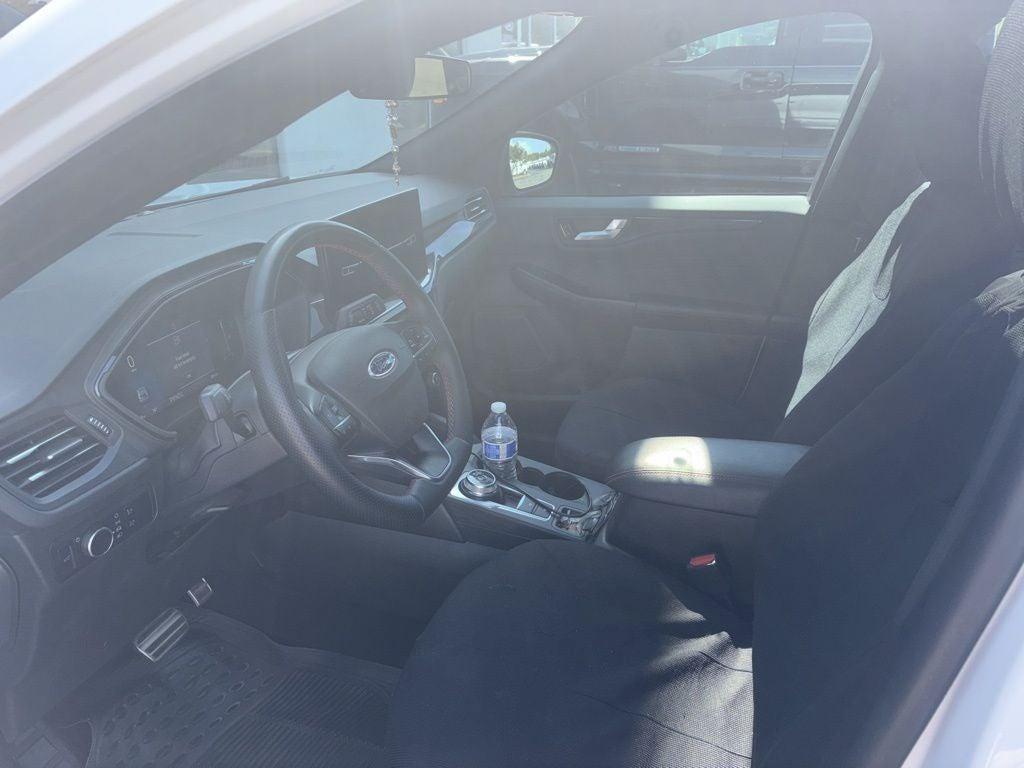 used 2023 Ford Escape car, priced at $25,999