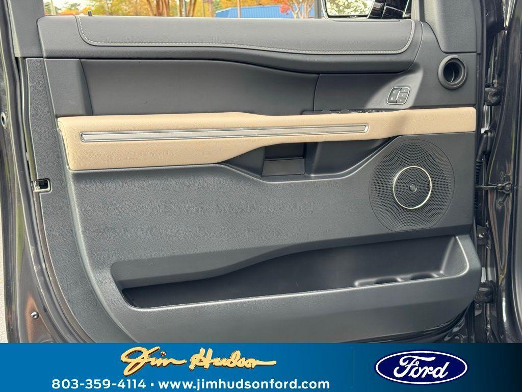 new 2024 Ford Expedition Max car, priced at $76,400