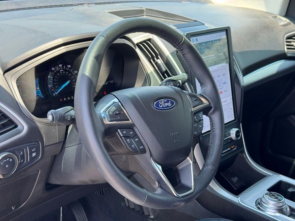 used 2022 Ford Edge car, priced at $26,999