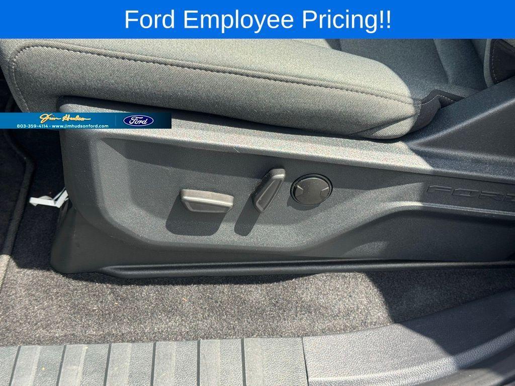new 2025 Ford F-150 car, priced at $56,678