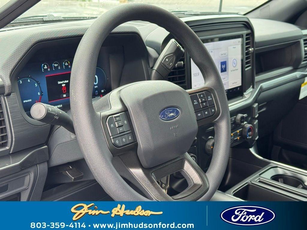 new 2025 Ford F-150 car, priced at $47,015