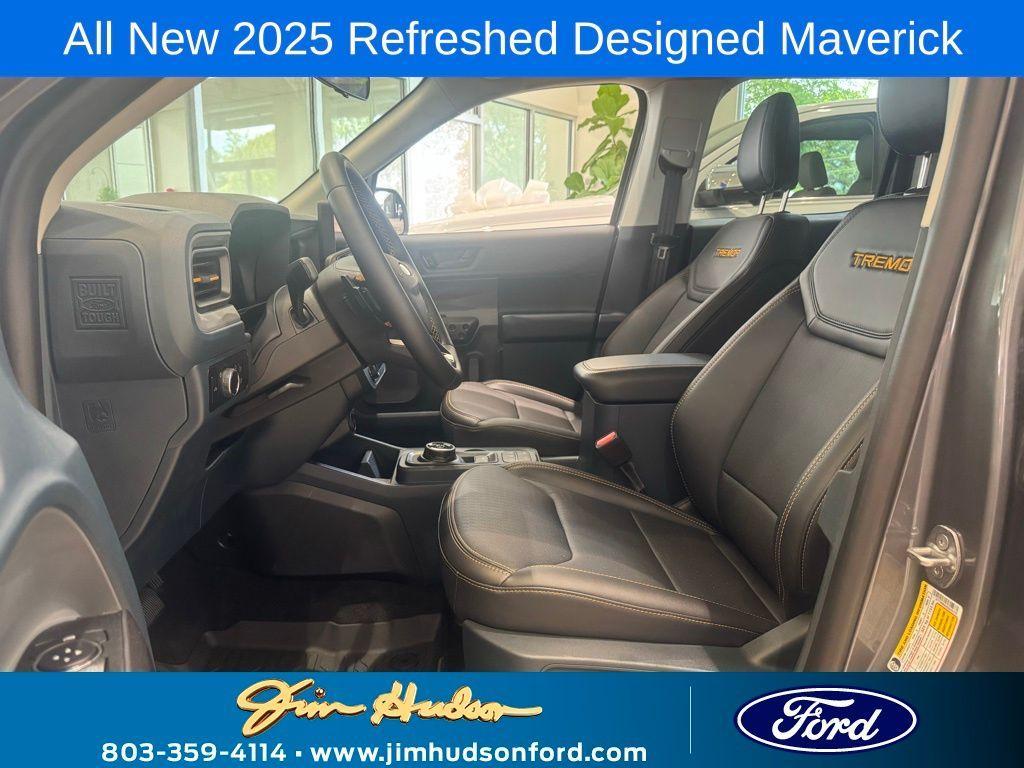 new 2025 Ford Maverick car, priced at $40,160