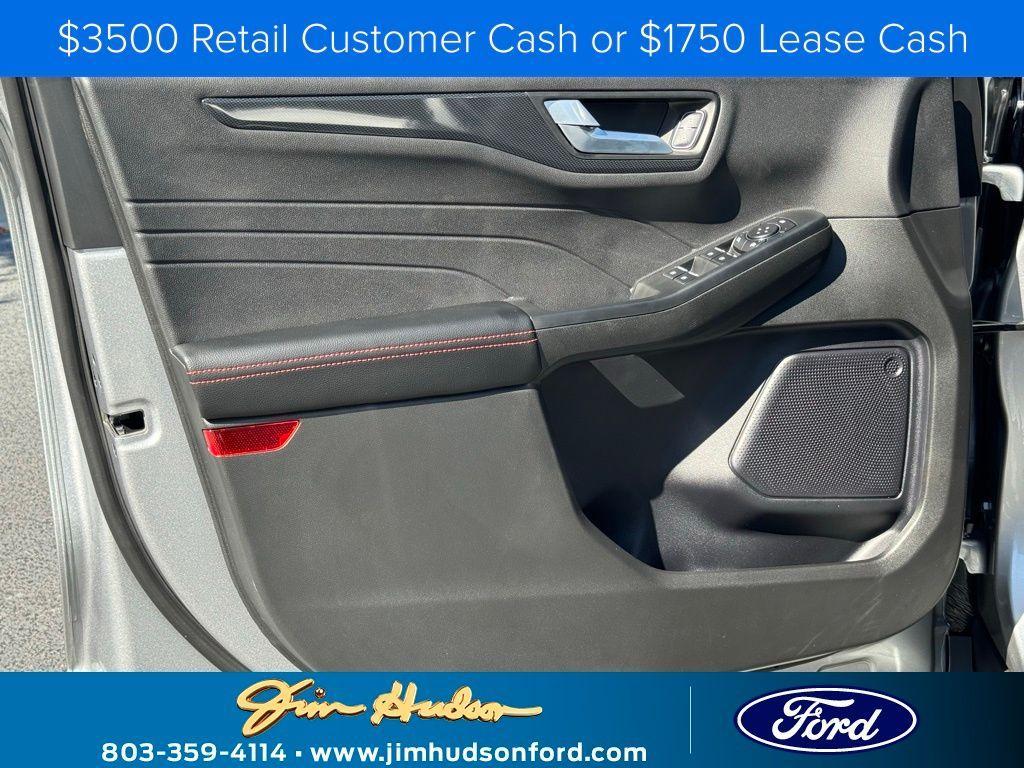 new 2024 Ford Escape car, priced at $29,020