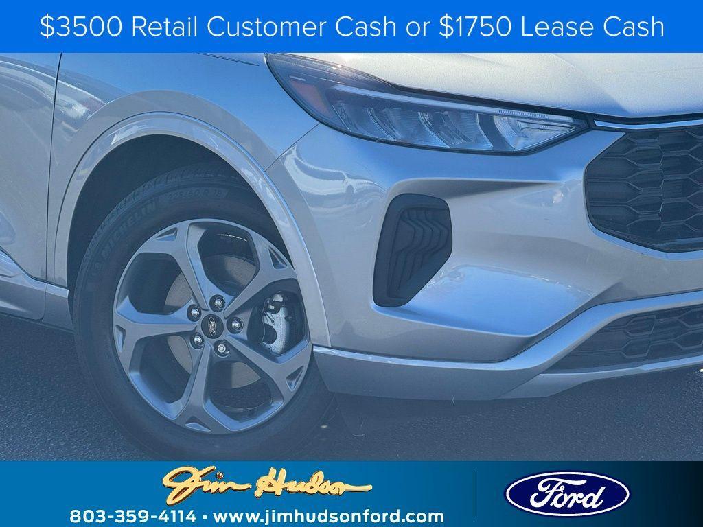 new 2024 Ford Escape car, priced at $29,020