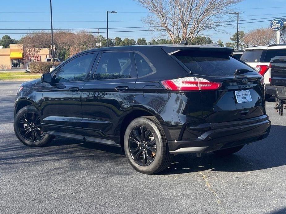 new 2024 Ford Edge car, priced at $34,621