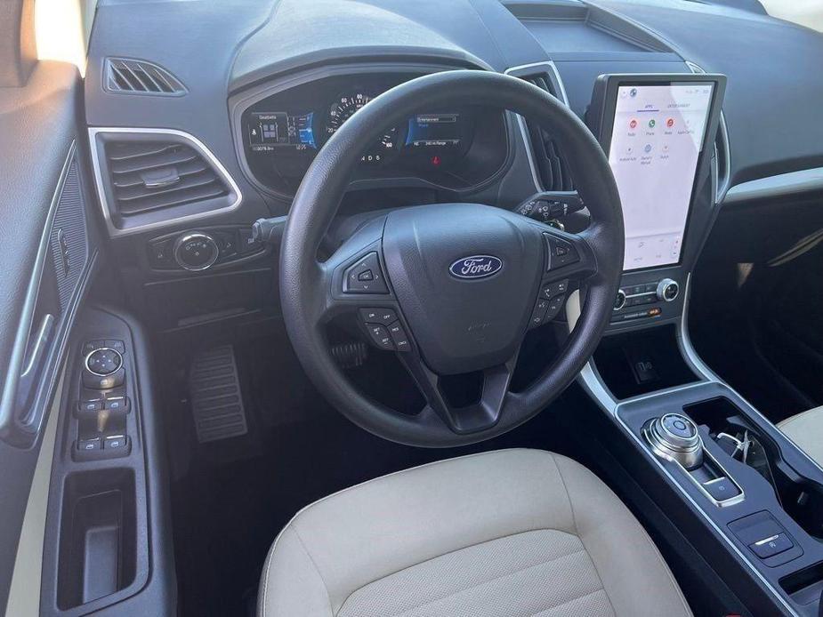 new 2024 Ford Edge car, priced at $34,621