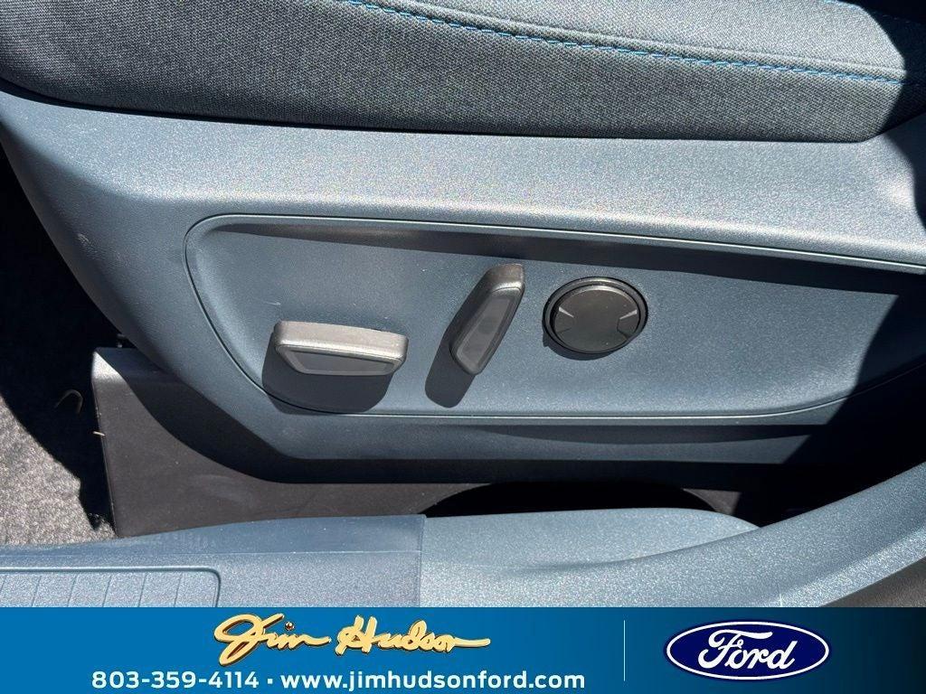 new 2025 Ford Maverick car, priced at $33,790